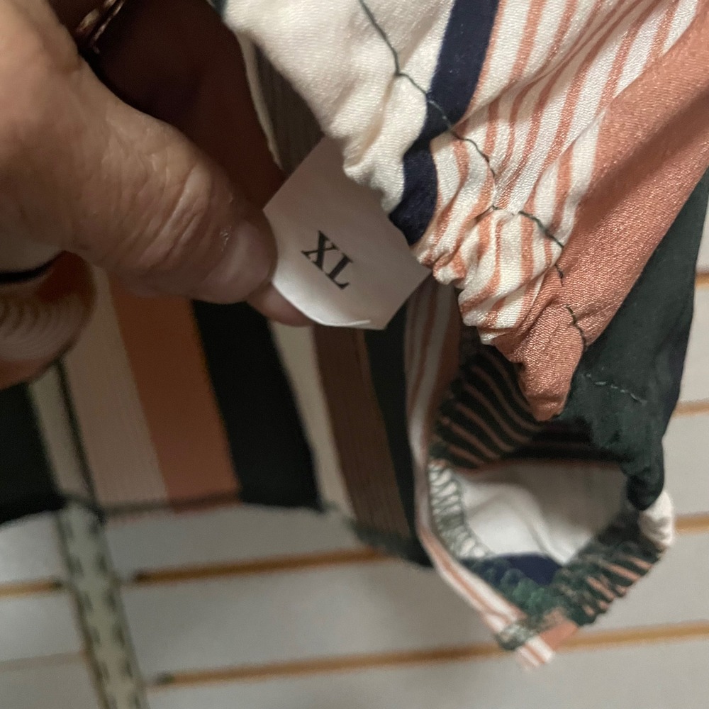 Womens XL Striped Wrap V Neck Cami Tank Top Green Peach White - Picture 3 of 5